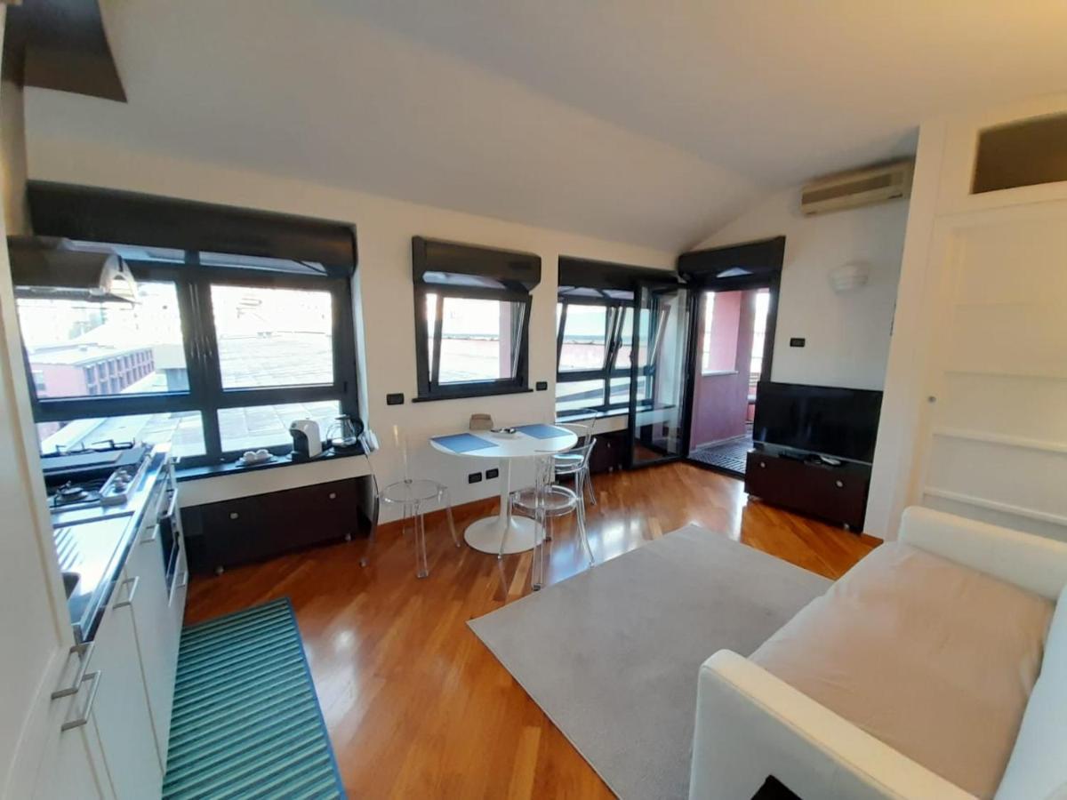 Ferienwohnung Bilocale Vista Mare Con Terrazzo-Porto Antico- Parcheggio Scontato Genua Exterior foto