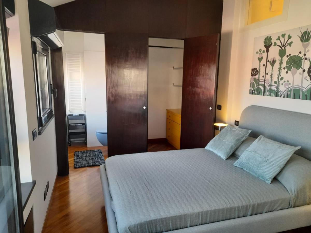 Ferienwohnung Bilocale Vista Mare Con Terrazzo-Porto Antico- Parcheggio Scontato Genua Exterior foto