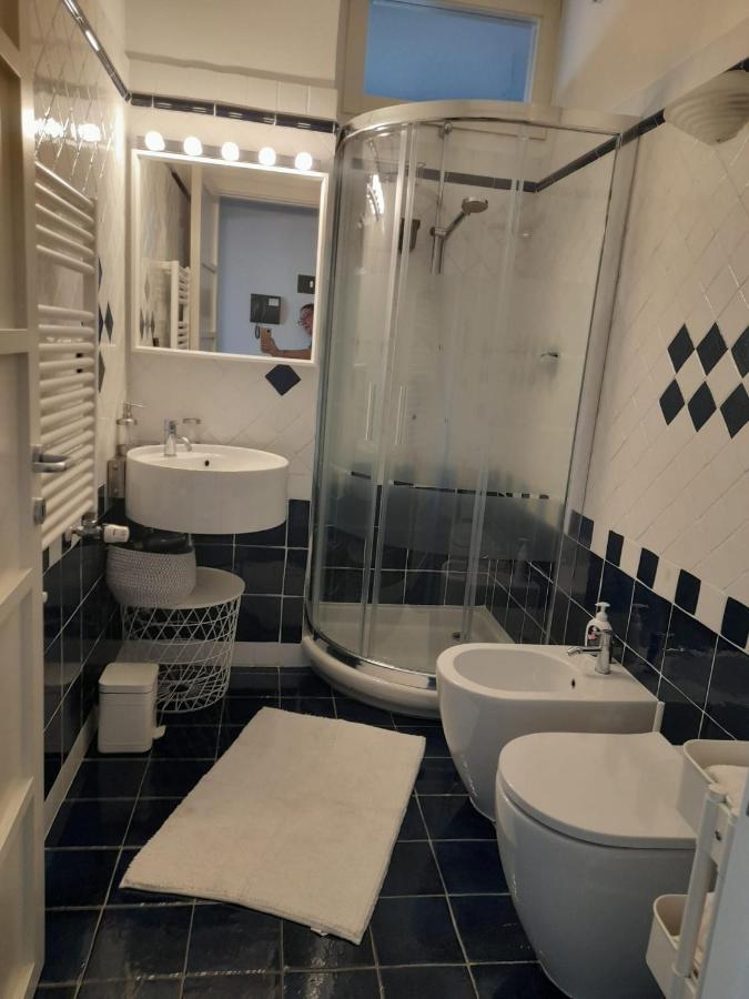 Ferienwohnung Bilocale Vista Mare Con Terrazzo-Porto Antico- Parcheggio Scontato Genua Exterior foto