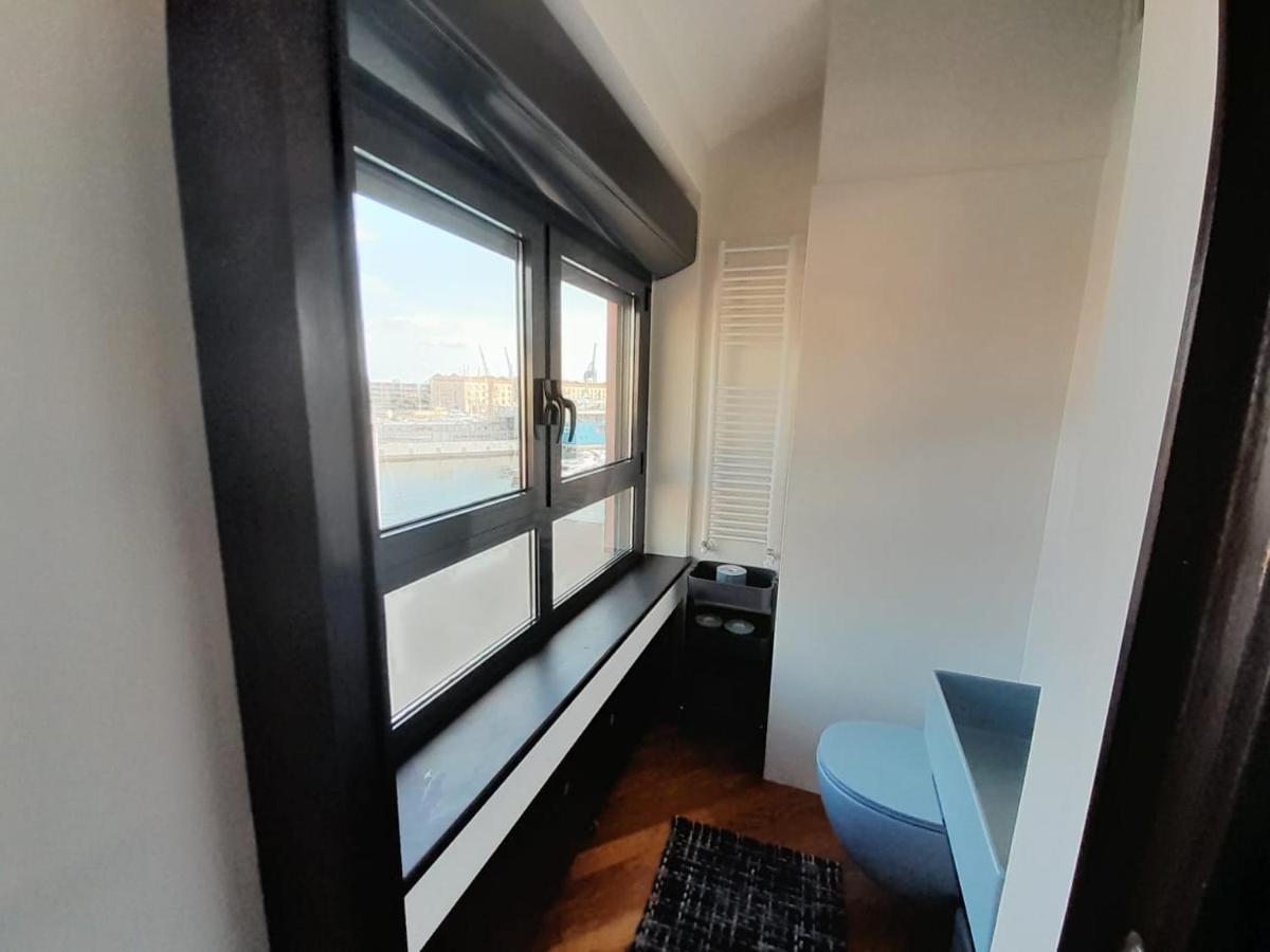 Ferienwohnung Bilocale Vista Mare Con Terrazzo-Porto Antico- Parcheggio Scontato Genua Exterior foto